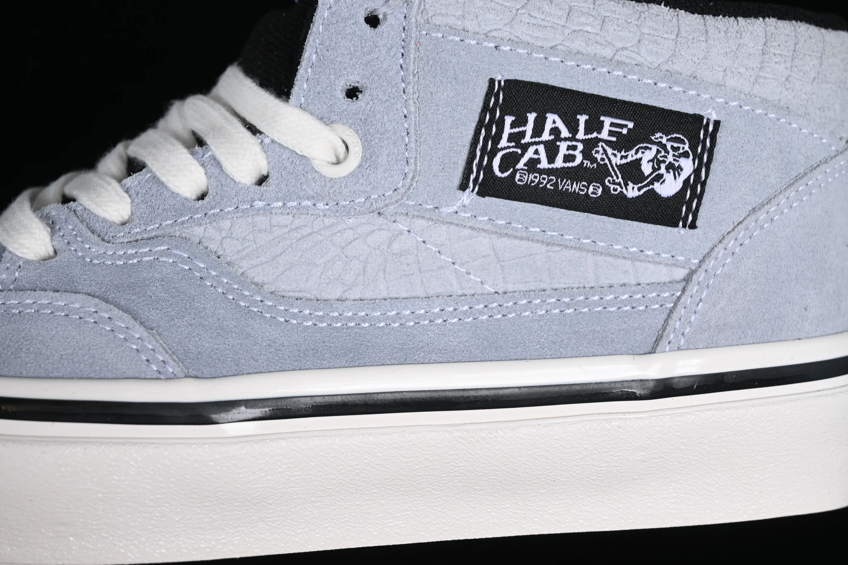 All categories Vans Vans series Vans Mid Vans China Vans Half Cab 33 DX Anaheim series Gray retro casual skate shoes VN0A5KX68EI